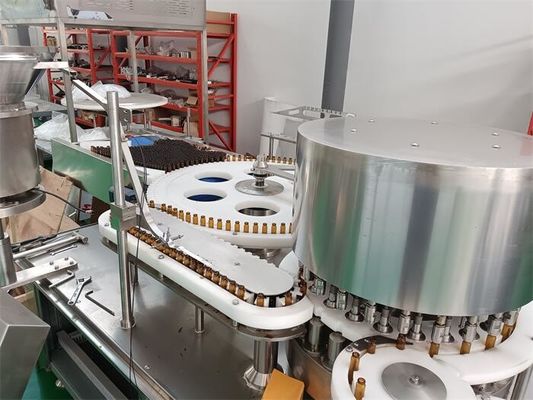 Αυτοματοποιημένη μηχανή γεμίσματος υγρού με κάλυψη ακρίβεια και αποτελεσματικότητα για τη φαρμακευτική, καλλυντική και τροφική βιομηχανία